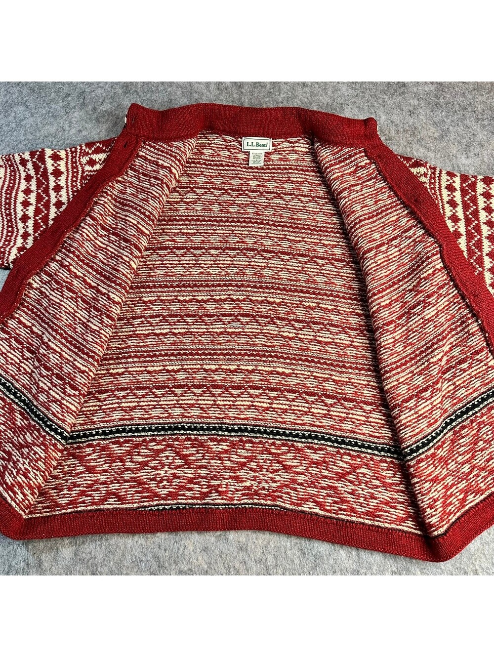 Vintage L.L. Bean Red Nordic Fair Isle Pewter Button Wool Cardigan Sweater Sz L - Picture 13 of 15